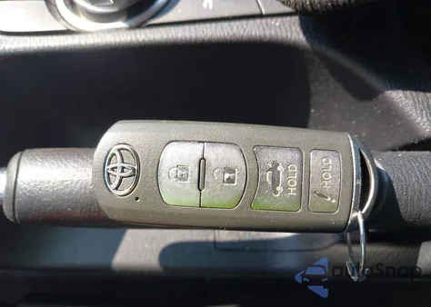 2017 Toyota Yaris Ia z USA, uszkodzony, nr VIN 3MYDLBYV1HY158919